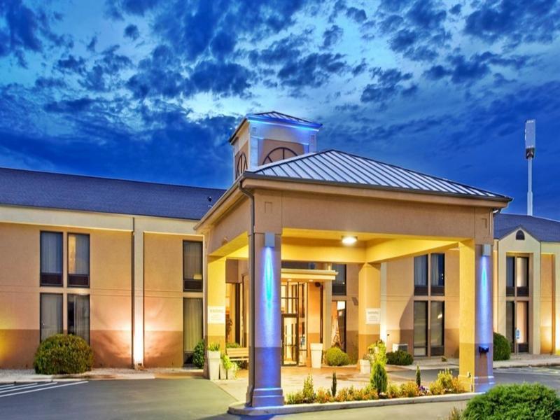 Holiday Inn Express Marshfield - Springfield Area By Ihg Eksteriør bilde