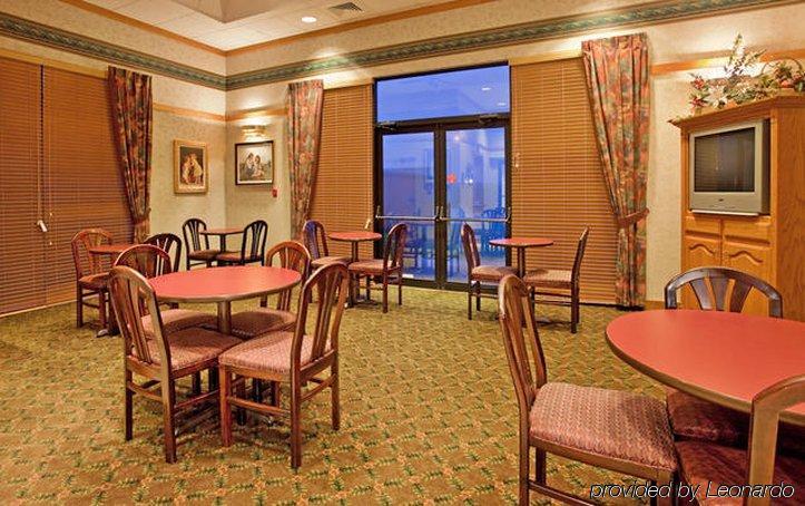 Holiday Inn Express Marshfield - Springfield Area By Ihg Restaurant bilde